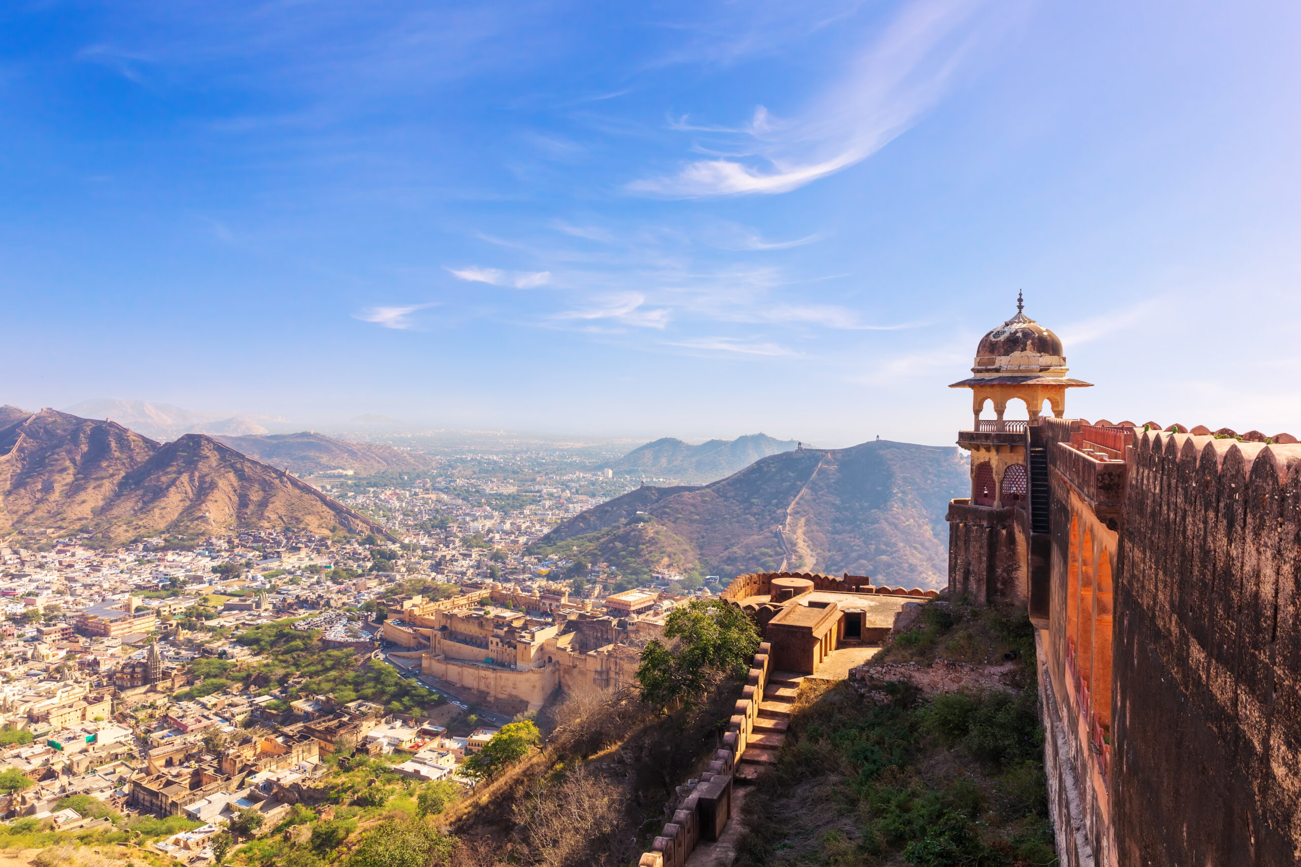 famous-jaigarh-fort-view-from-it-india-jaipur-scaled.jpg